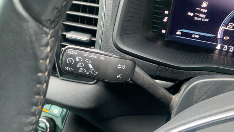 Skoda Karoq 1.5 TSI SE L 5dr DSG Petrol Estate